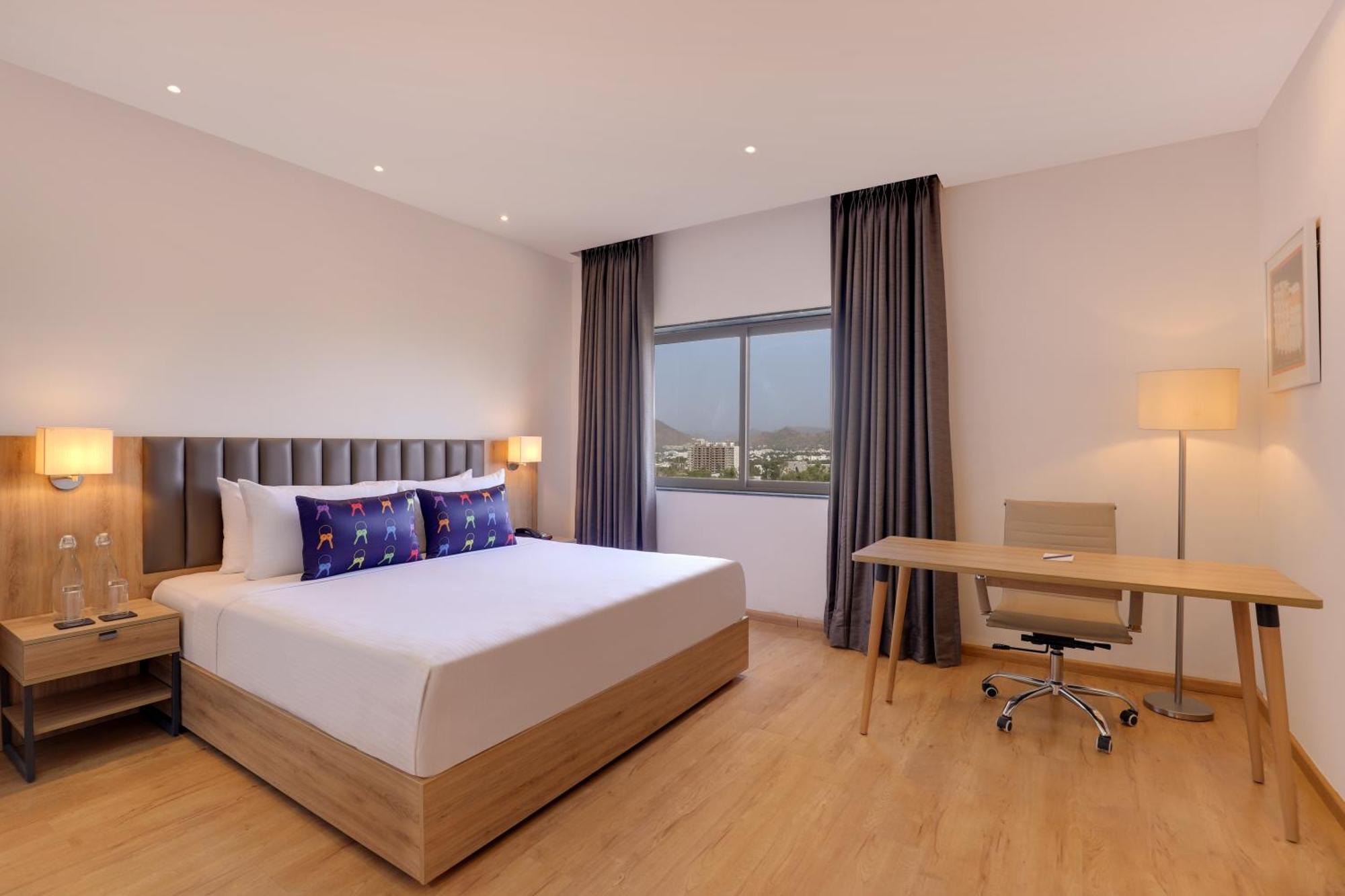 Keys Lite By Lemon Tree Hotels, Urban Square, Udaipur Exterior foto